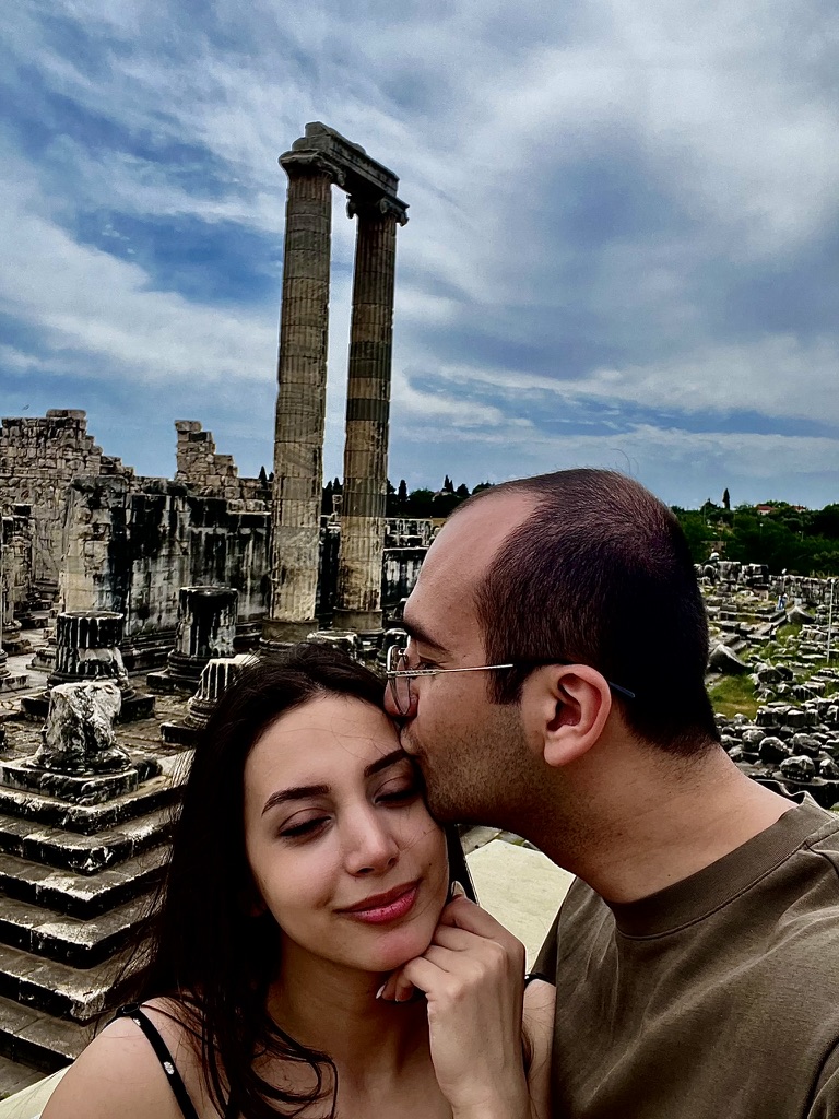 Selen ve Erman Didim Apollon Tapınağı'nda