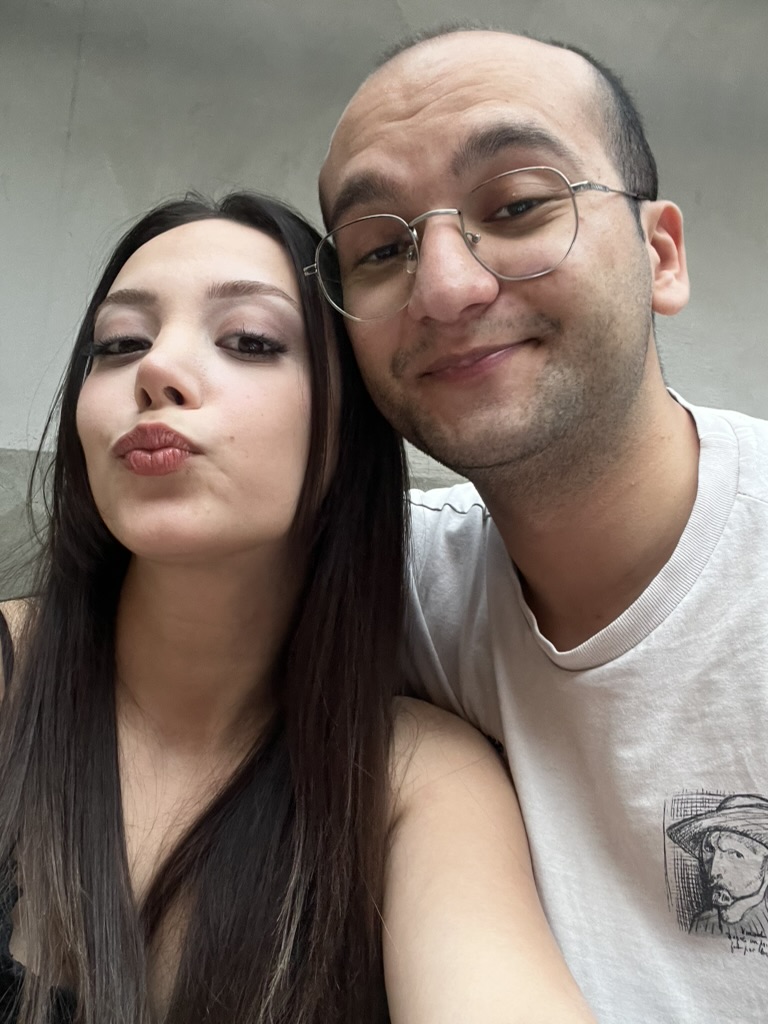 Birlikte çekilmiş bir selfie